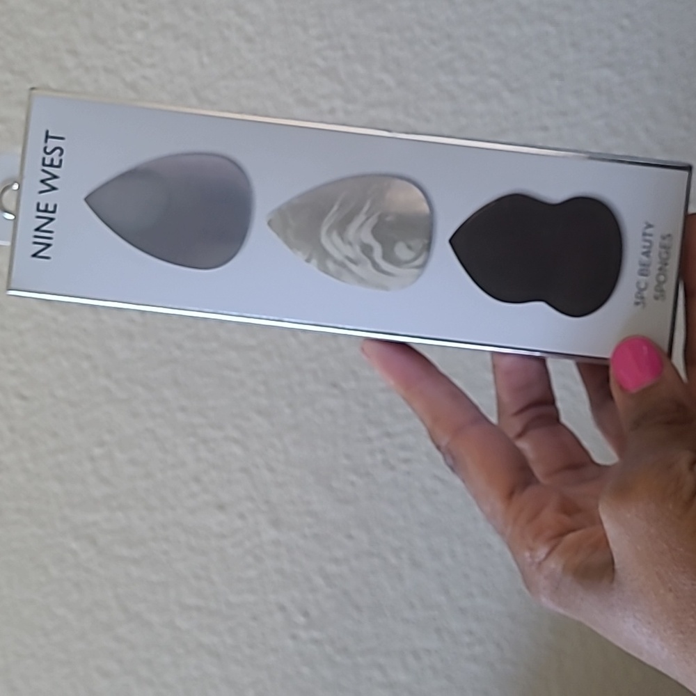 Nine West Black and Gray 3pc Beauty Sponge Set